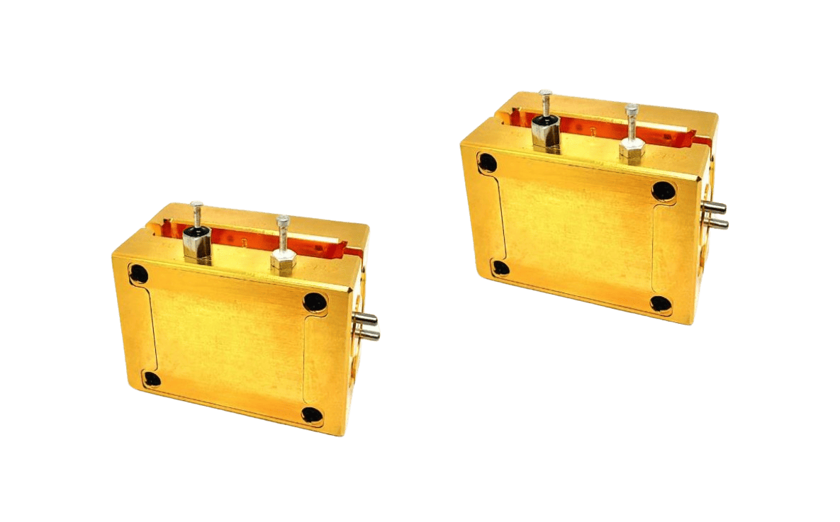 WR-04 Waveguide Amplifiers up to 260 GHz
